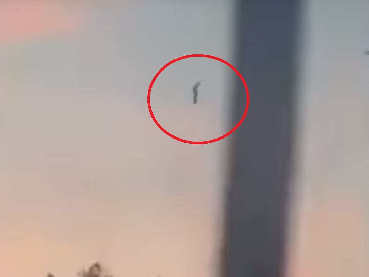 UFO967.JPG